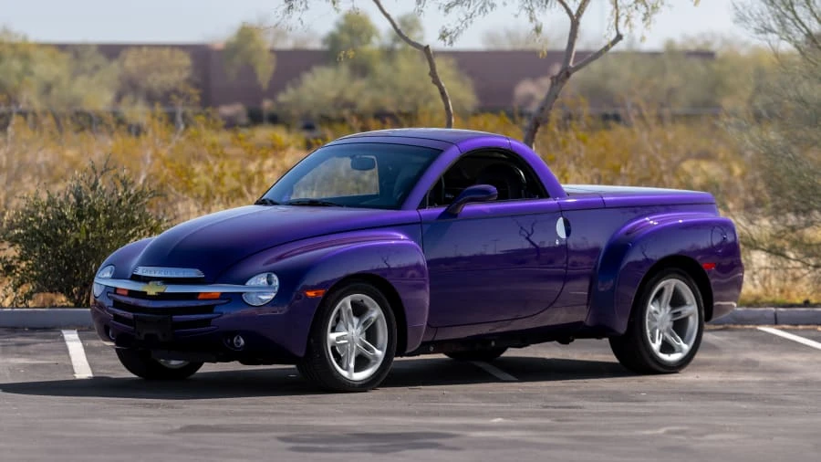 2004 Chevrolet SSR - Image 6 of 31