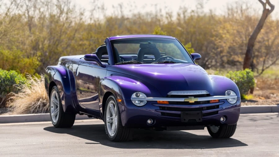 2004 Chevrolet SSR - Image 7 of 31