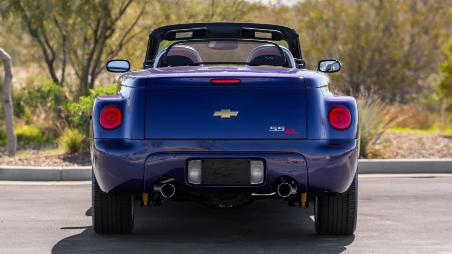 2004 Chevrolet SSR - Image 5 of 31