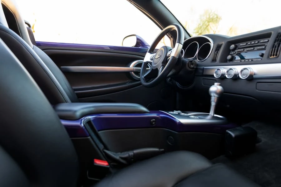 2004 Chevrolet SSR - Image 24 of 31