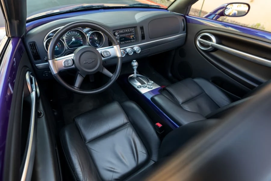 2004 Chevrolet SSR - Image 29 of 31