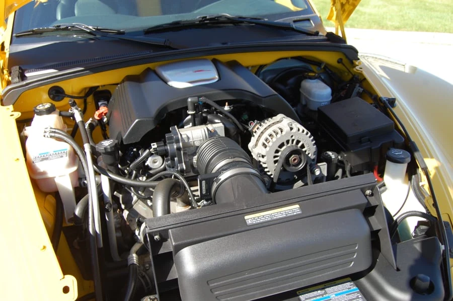 2004 Chevrolet SSR - Image 6 of 6
