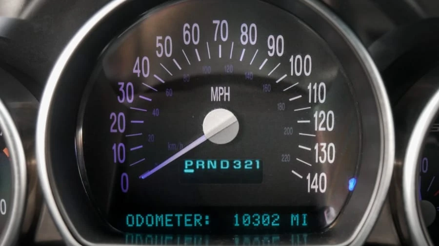 2004 Chevrolet SSR - Image 7 of 10