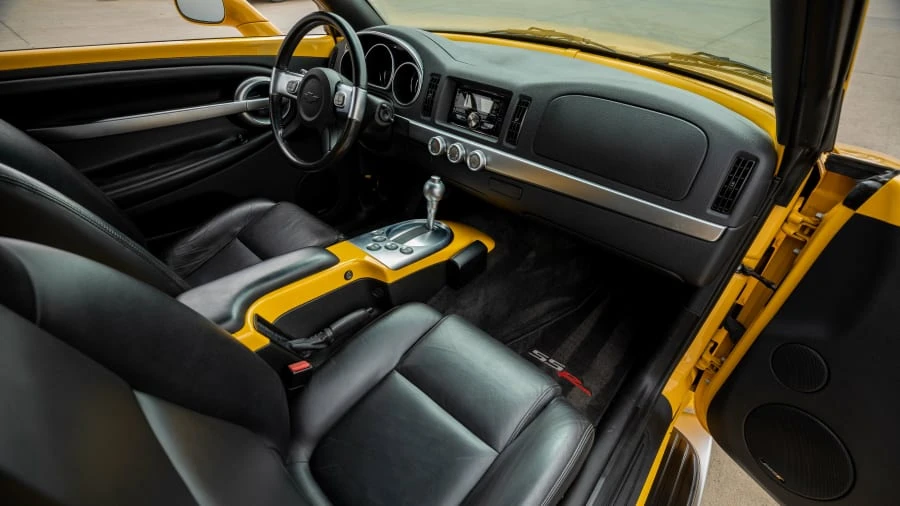 2004 Chevrolet SSR - Image 5 of 17