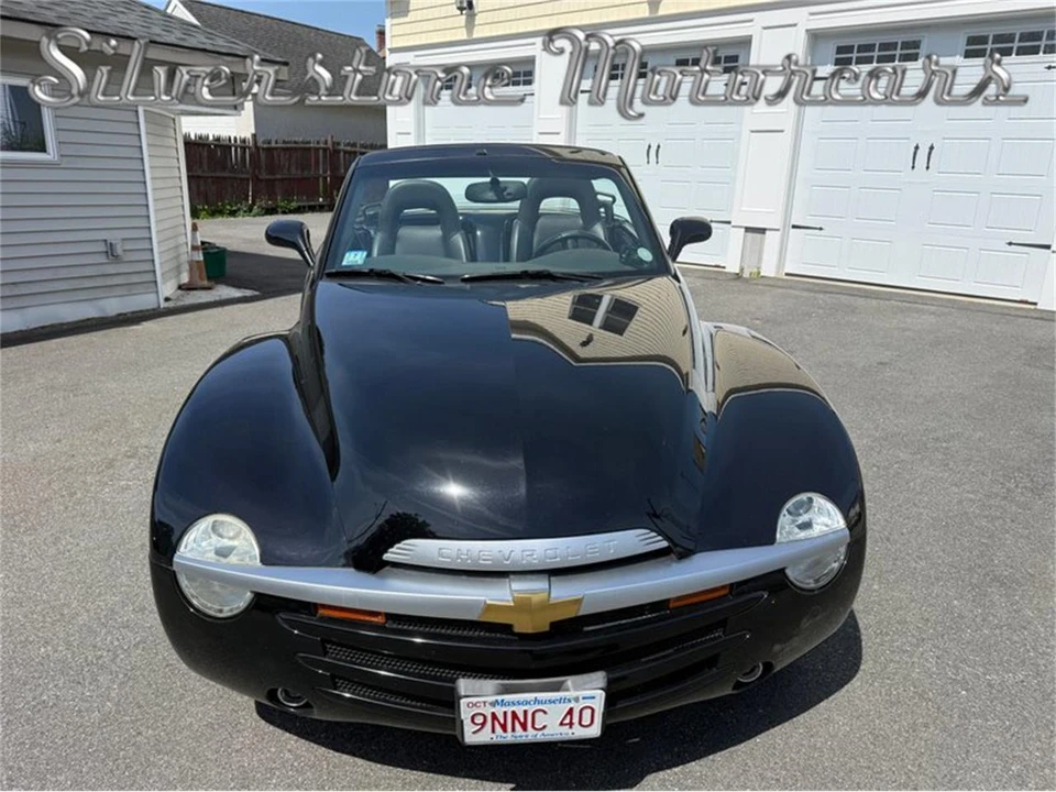 2004 Chevrolet SSR - Image 13 of 31