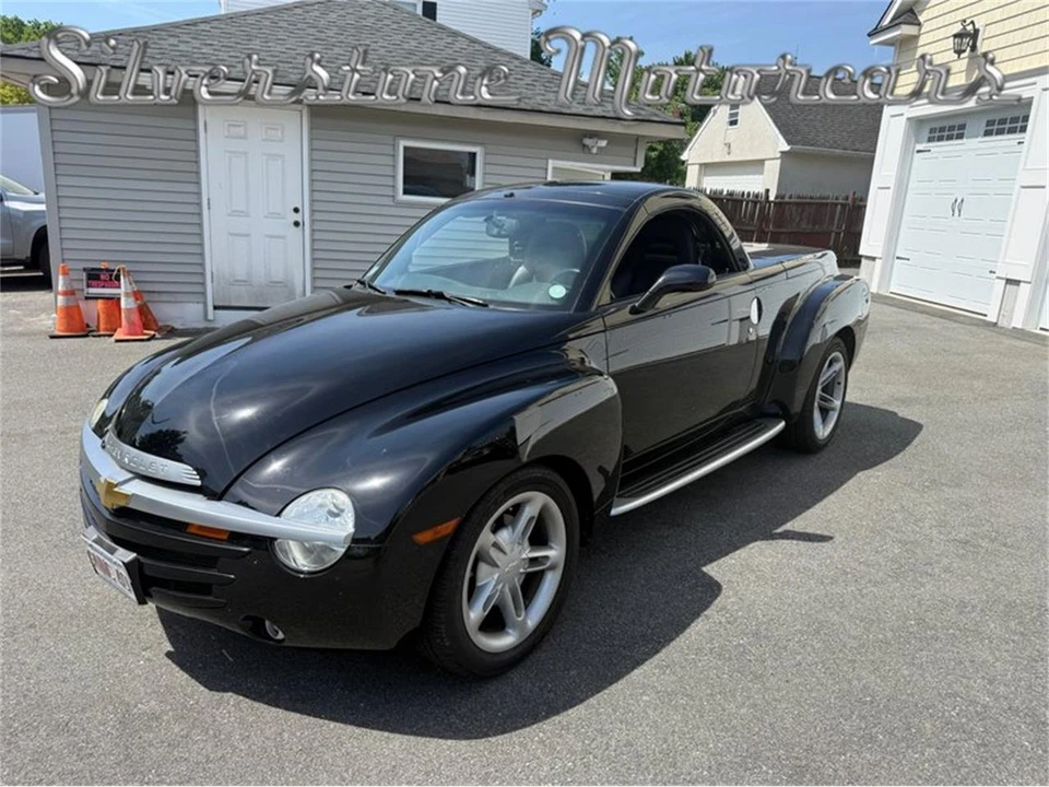 2004 Chevrolet SSR - Image 24 of 31