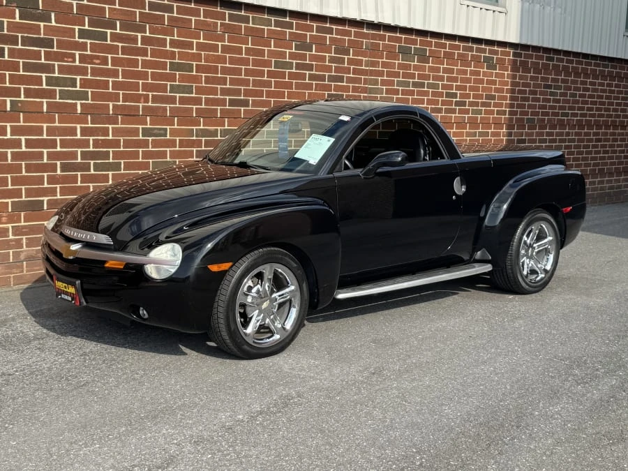 2004 Chevrolet SSR - Image 4 of 11