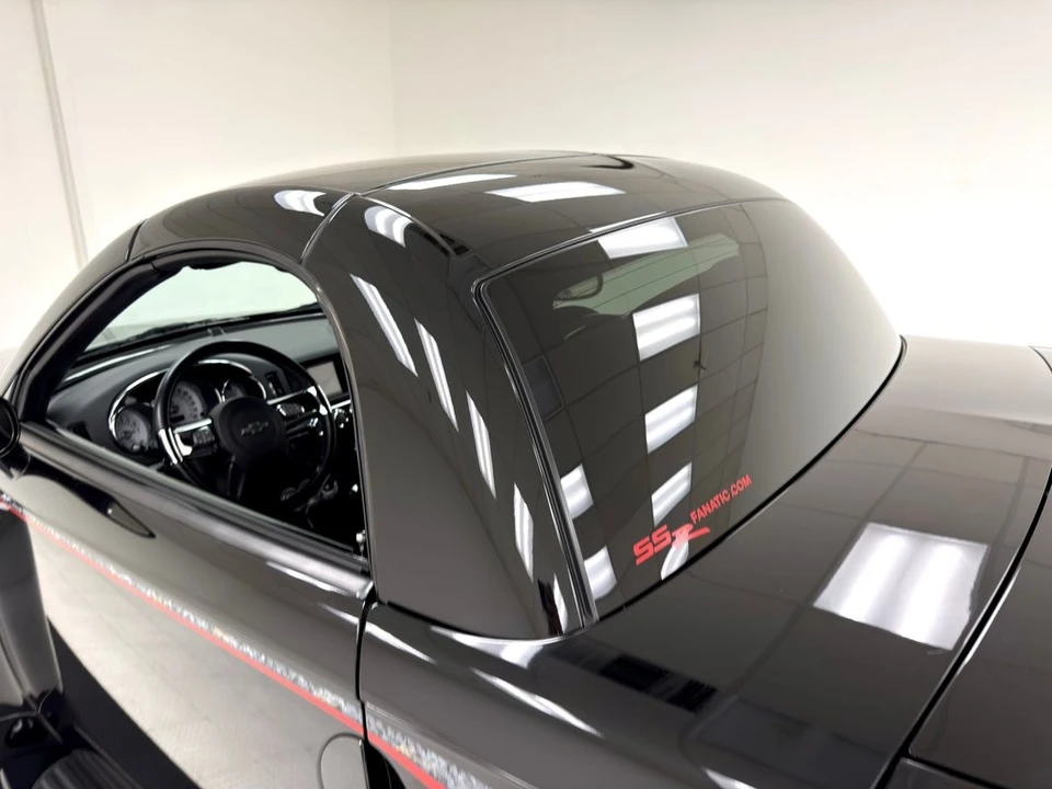 2004 Chevrolet SSR - Image 18 of 31