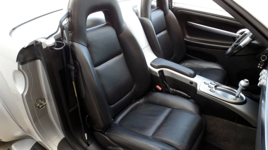 2004 Chevrolet SSR - Image 6 of 12