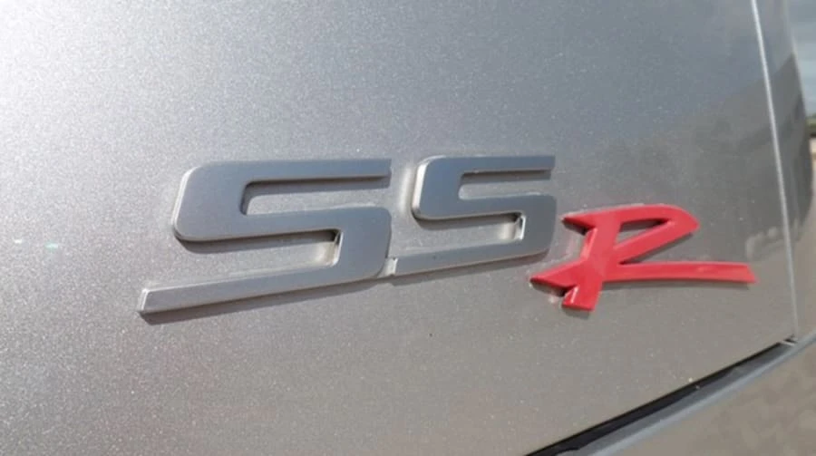 2004 Chevrolet SSR - Image 9 of 12