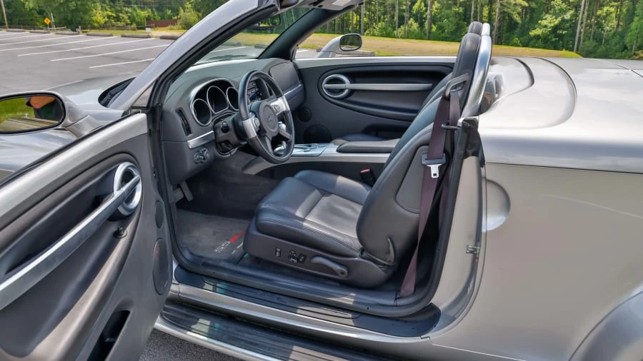 2004 Chevrolet SSR - Image 4 of 27