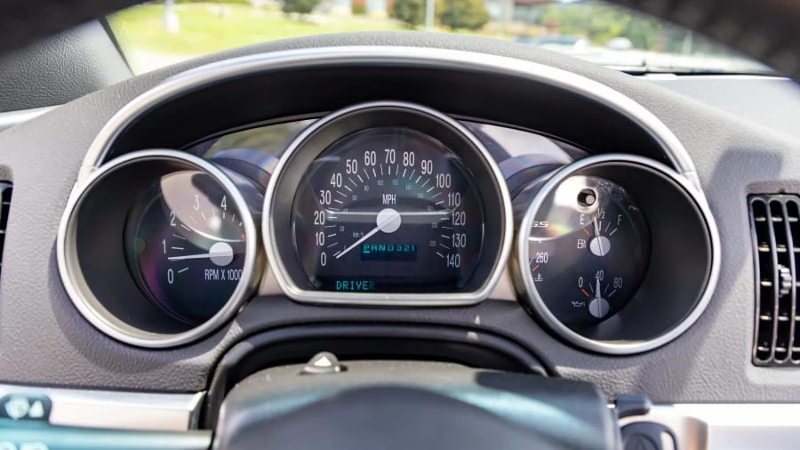 2004 Chevrolet SSR - Image 22 of 27