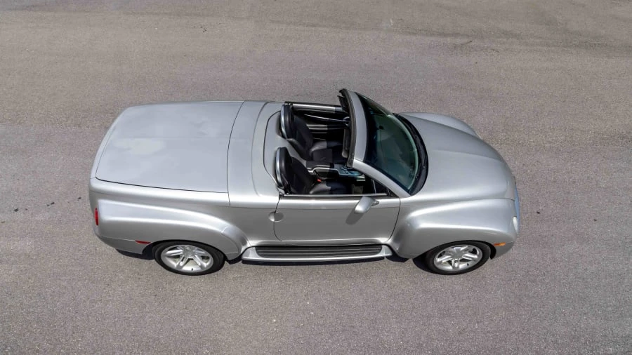 2004 Chevrolet SSR - Image 26 of 27