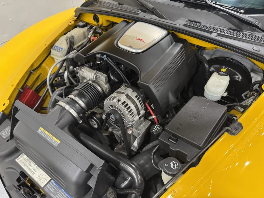2004 Chevrolet SSR - Image 12 of 12