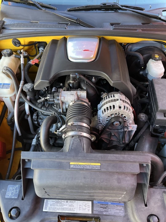 2004 Chevrolet SSR - Image 12 of 20