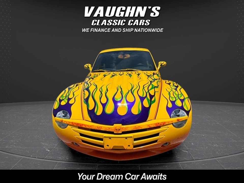 2004 Chevrolet SSR - Image 11 of 31
