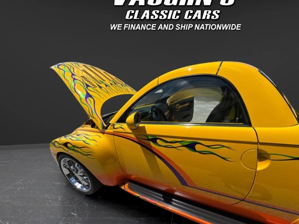 2004 Chevrolet SSR - Image 22 of 31