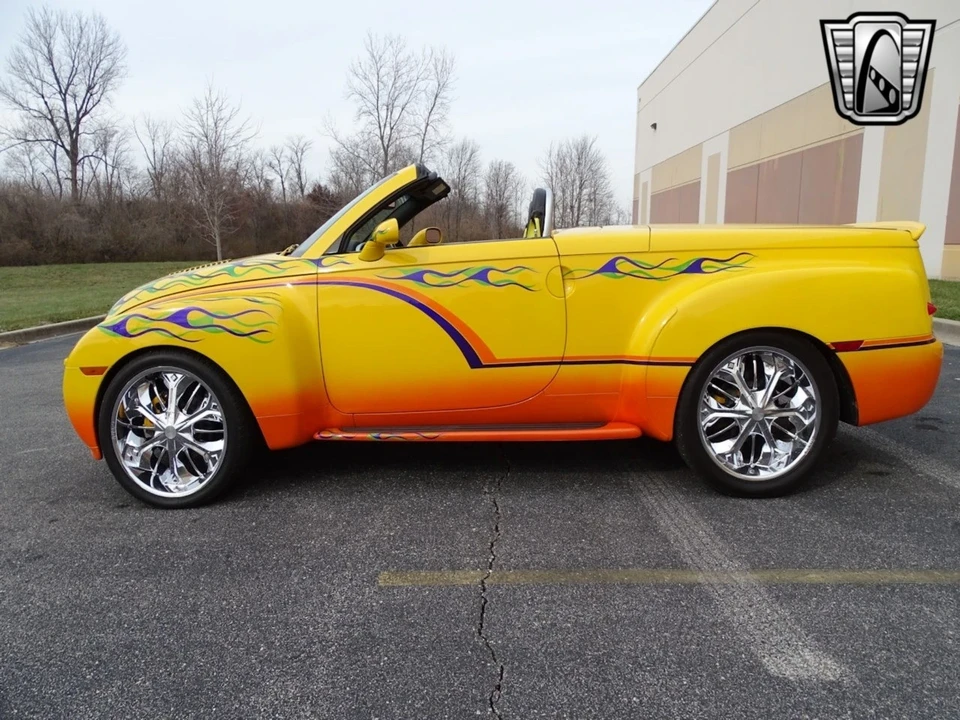 2004 Chevrolet SSR - Image 21 of 21