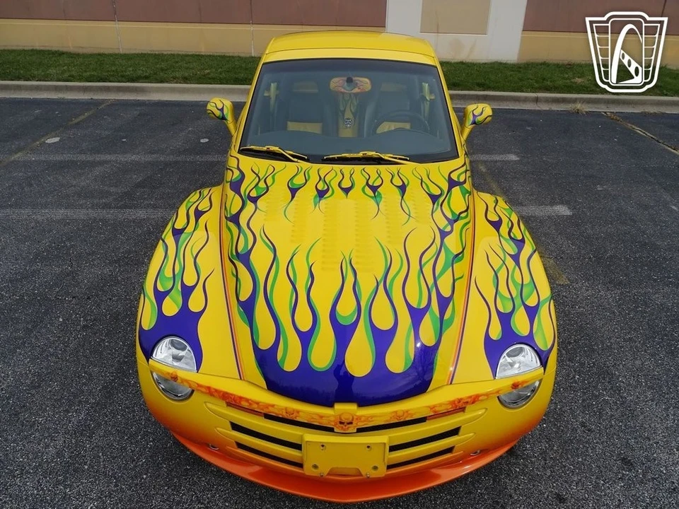 2004 Chevrolet SSR - Image 25 of 31