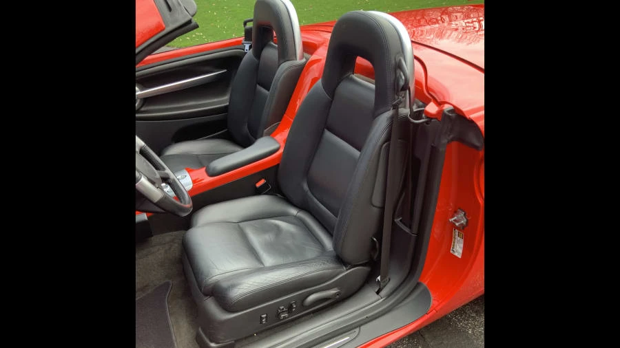 2004 Chevrolet SSR - Image 7 of 20