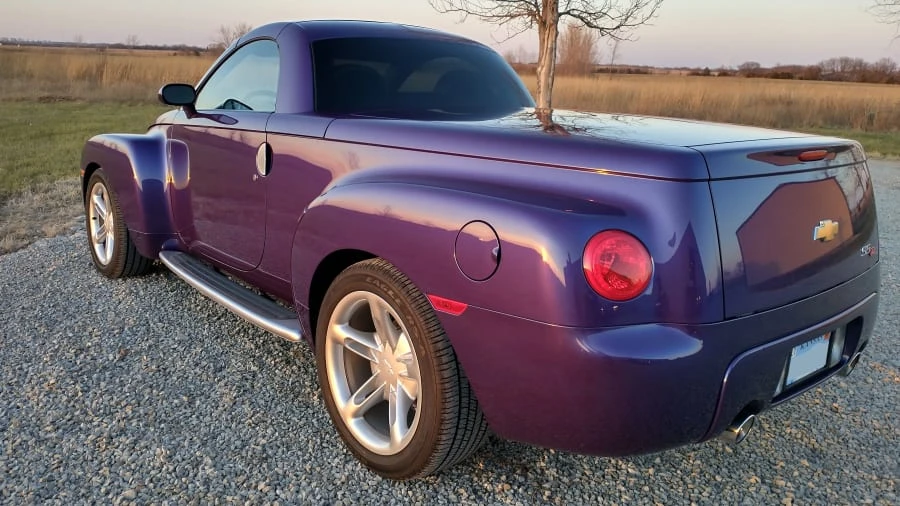 2004 Chevrolet SSR - Image 12 of 16