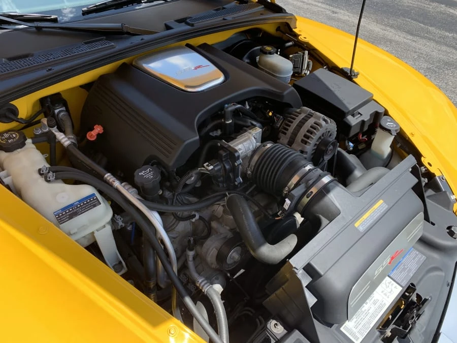 2004 Chevrolet SSR - Image 7 of 10