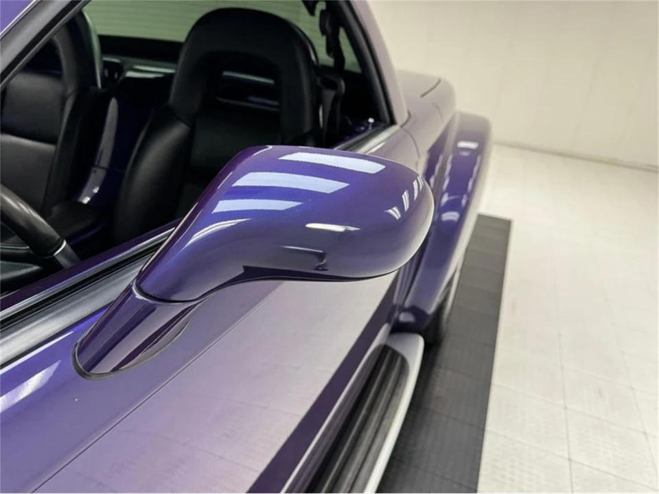 2004 Chevrolet SSR - Image 17 of 31