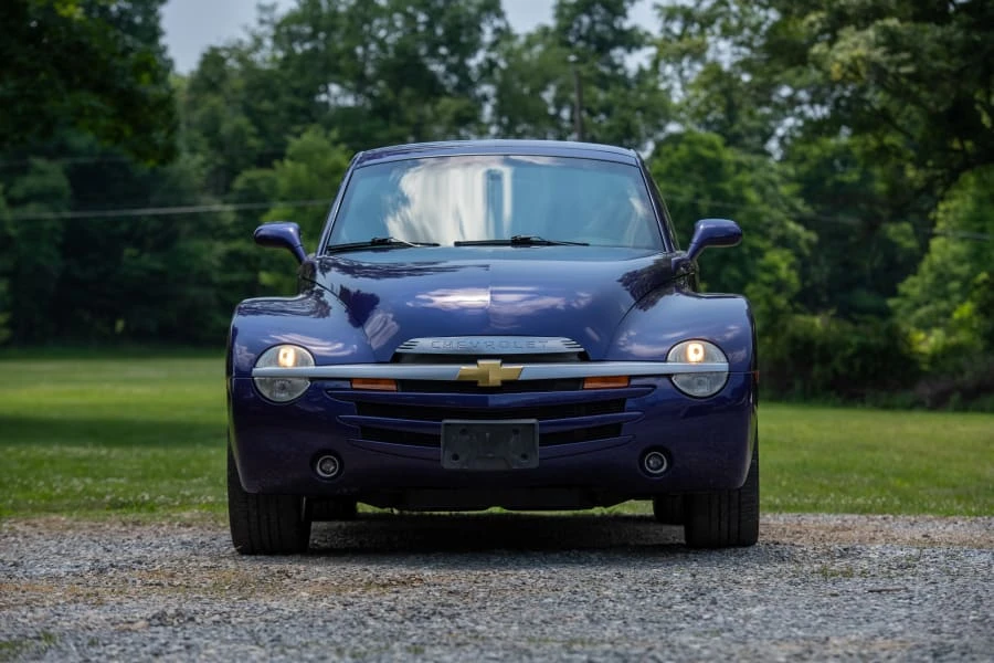 2004 Chevrolet SSR - Image 4 of 31