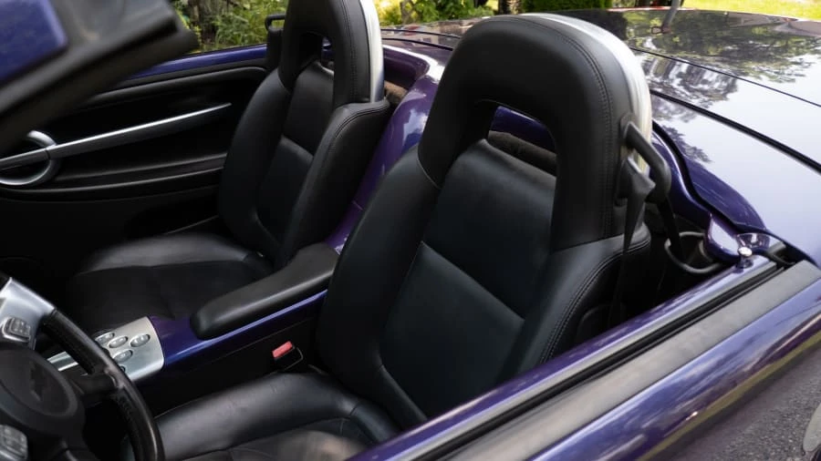2004 Chevrolet SSR - Image 25 of 31