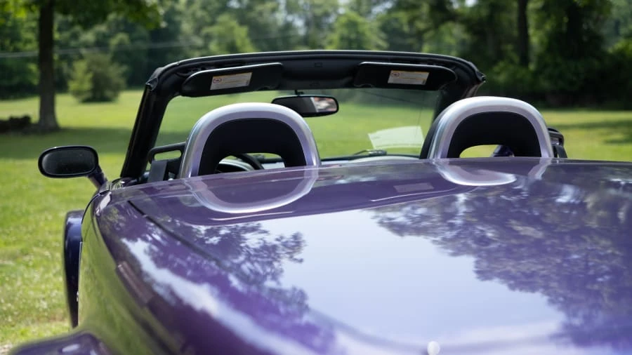 2004 Chevrolet SSR - Image 9 of 31