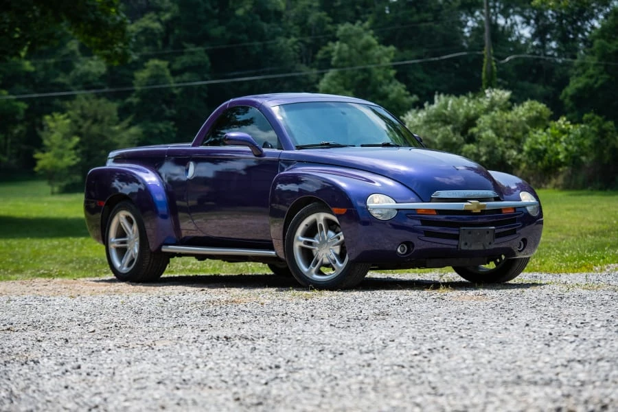 2004 Chevrolet SSR - Image 10 of 31