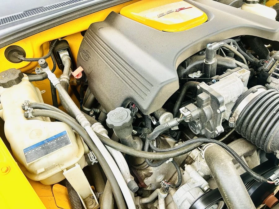 2004 Chevrolet SSR - Image 28 of 31
