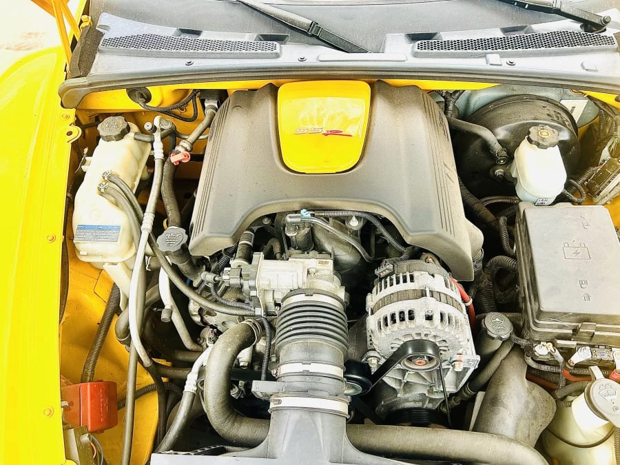 2004 Chevrolet SSR - Image 30 of 31