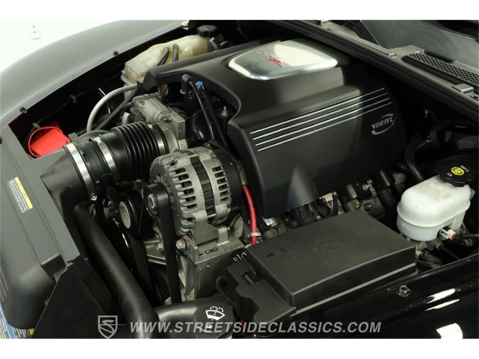 2004 Chevrolet SSR - Image 31 of 31