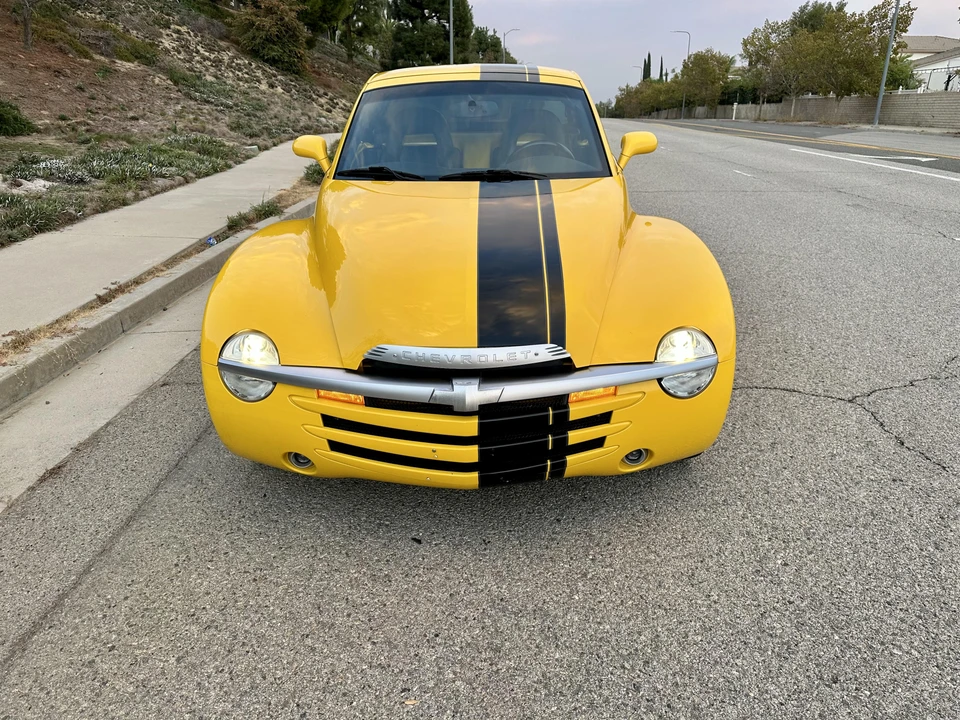 2004 Chevrolet SSR - Image 24 of 31