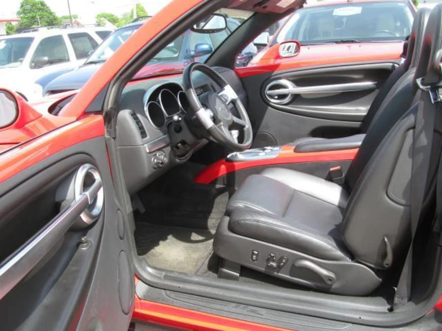 2004 Chevrolet SSR - Image 3 of 6