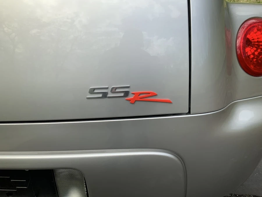 2004 Chevrolet SSR - Image 5 of 14