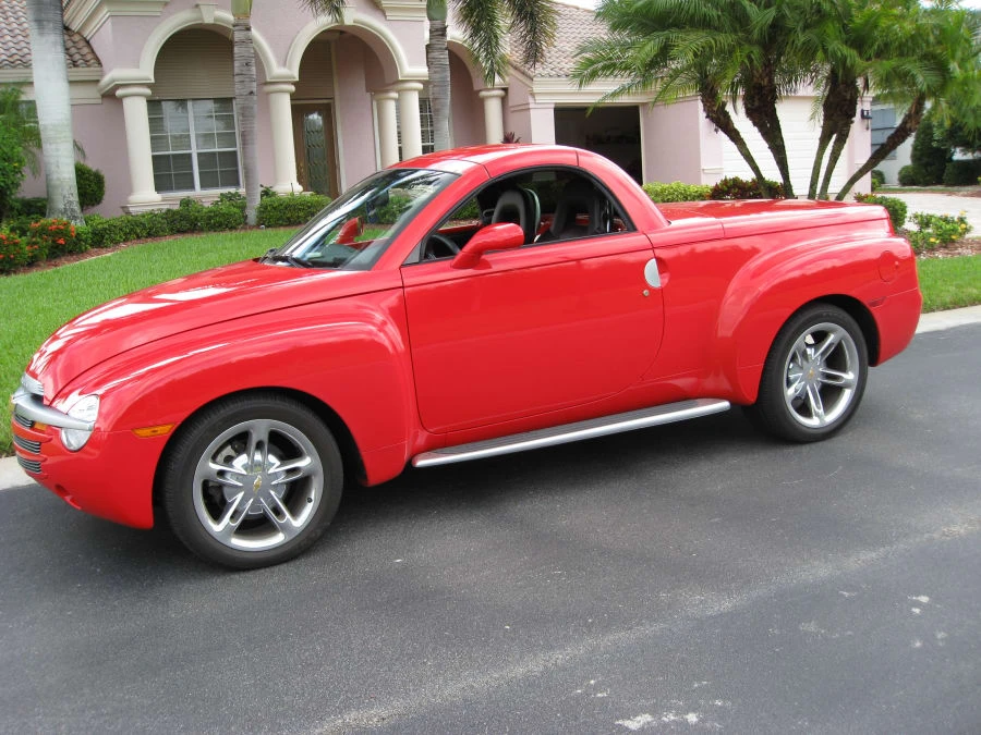 2004 Chevrolet SSR - Image 7 of 7