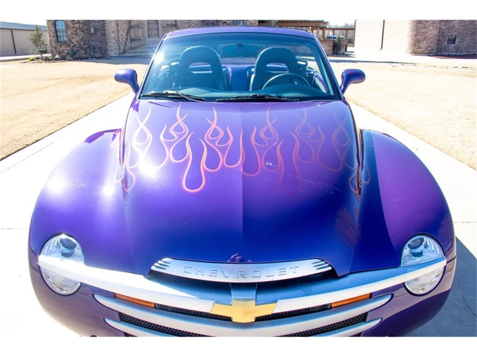 2004 Chevrolet SSR - Image 26 of 31