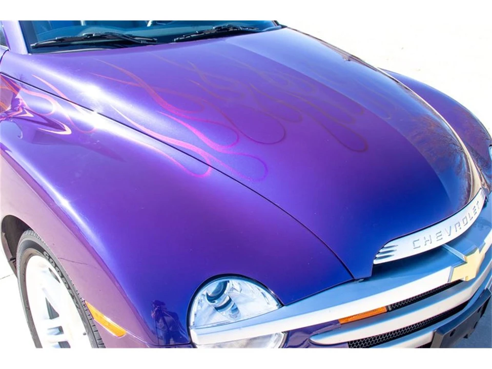 2004 Chevrolet SSR - Image 27 of 31