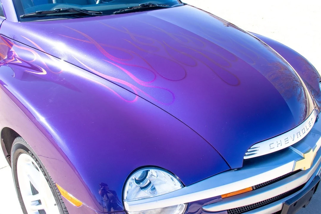 2004 Chevrolet SSR - Image 27 of 31