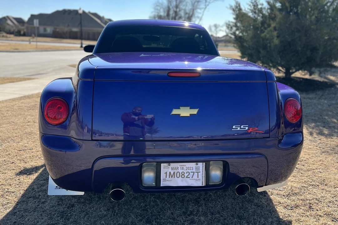 2004 Chevrolet SSR - Image 5 of 31