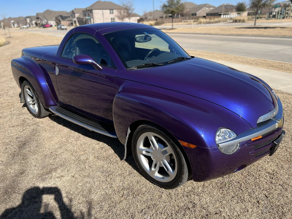 2004 Chevrolet SSR - Image 16 of 31