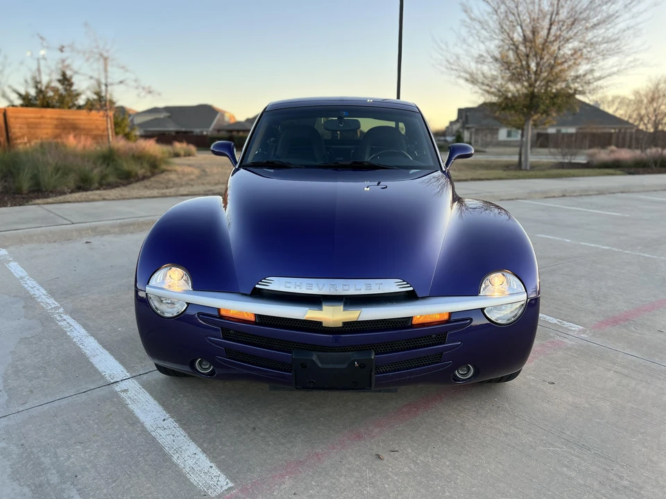2004 Chevrolet SSR - Image 6 of 31