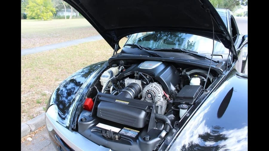 2004 Chevrolet SSR - Image 8 of 10
