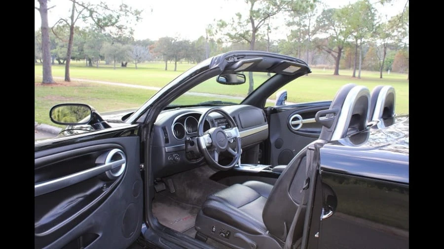 2004 Chevrolet SSR - Image 7 of 10