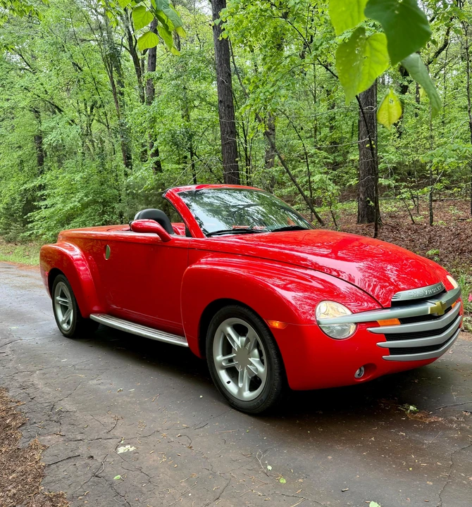 2004 Chevrolet SSR - Image 18 of 31