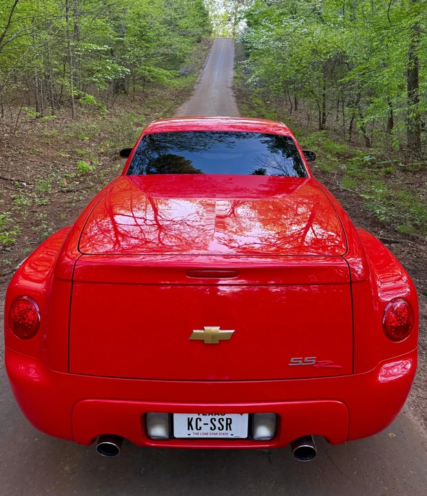 2004 Chevrolet SSR - Image 15 of 31