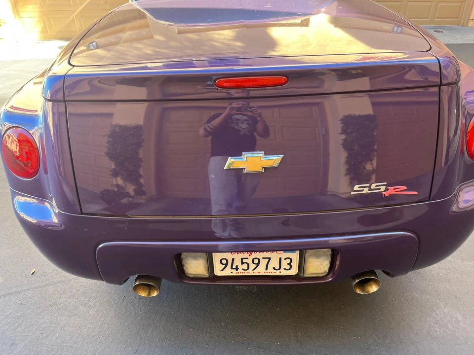 2004 Chevrolet SSR - Image 30 of 31
