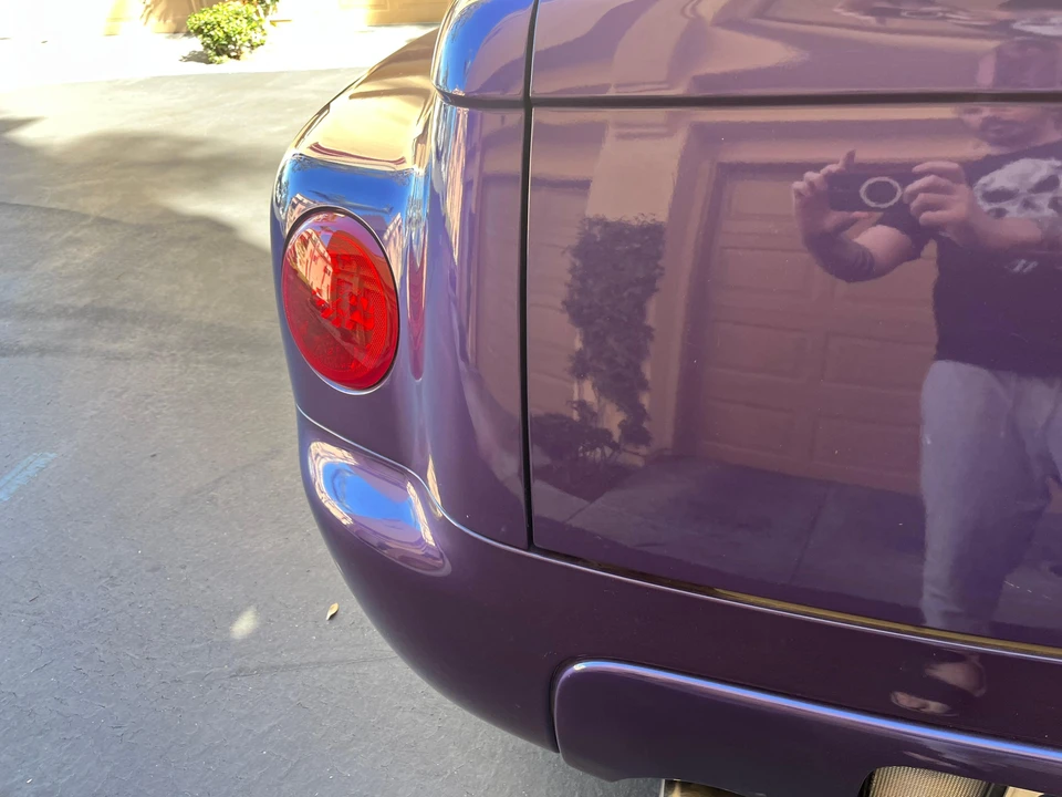 2004 Chevrolet SSR - Image 28 of 31